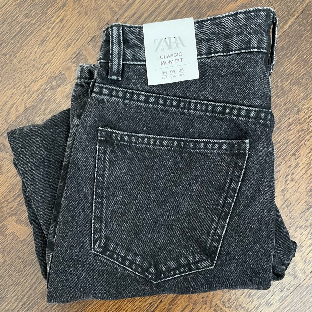 Zara Black Mom Jeans